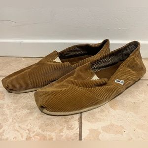 TOMS corduroy slip-on shoes size 14